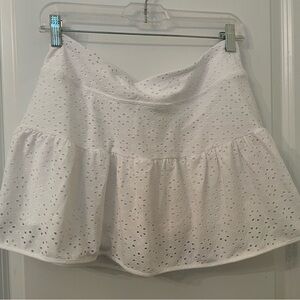 NWOT Lilly Pulitzer White Eyelet Luxletic Skort